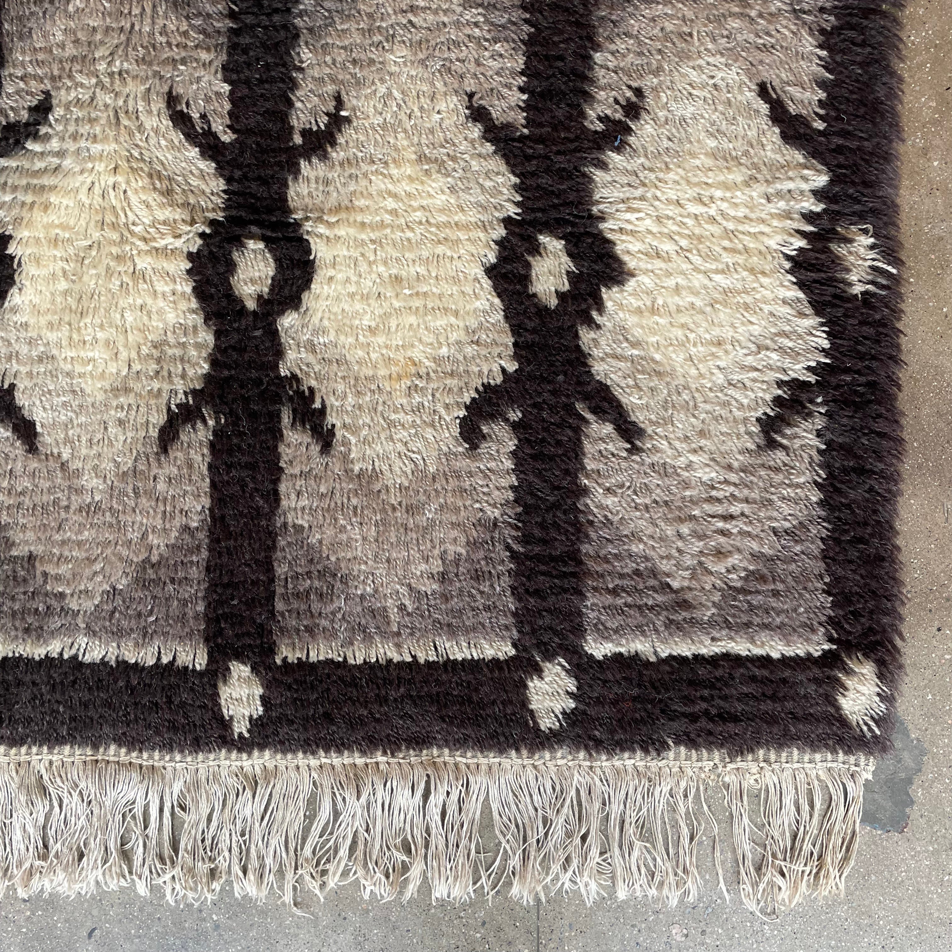 4’3” x 7” Vintage 1970’s Rya Rug