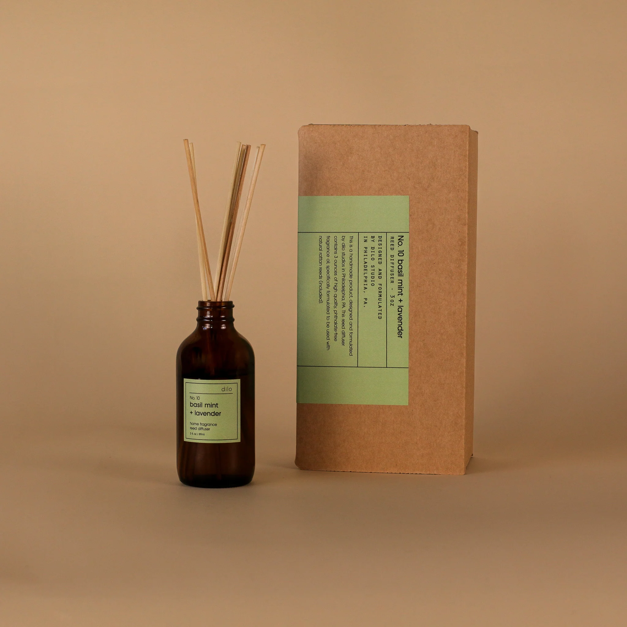Reed Diffuser Set by Dilo