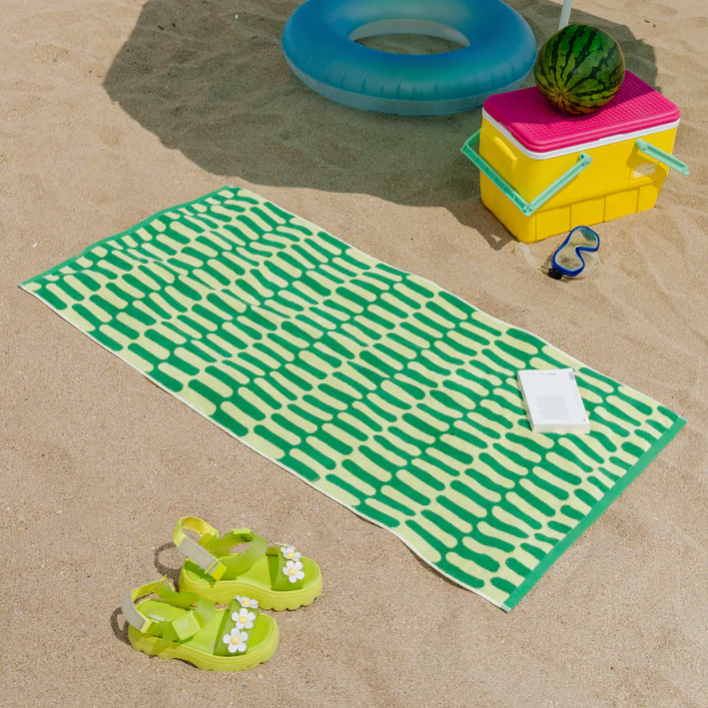 Paseo Towels by Tarta Gelatina - 2 Sizes