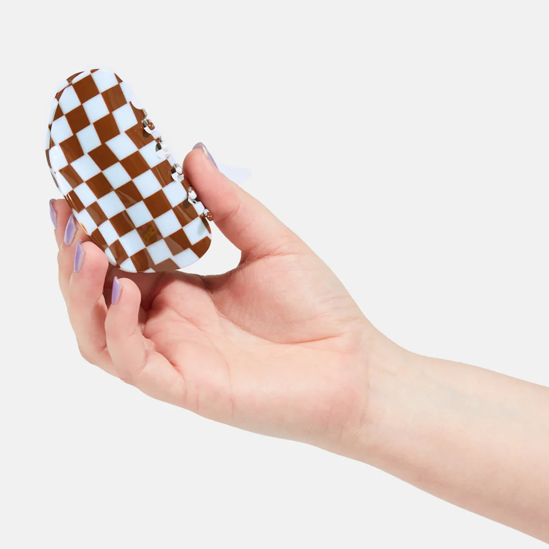 Checker Claw by Chunks