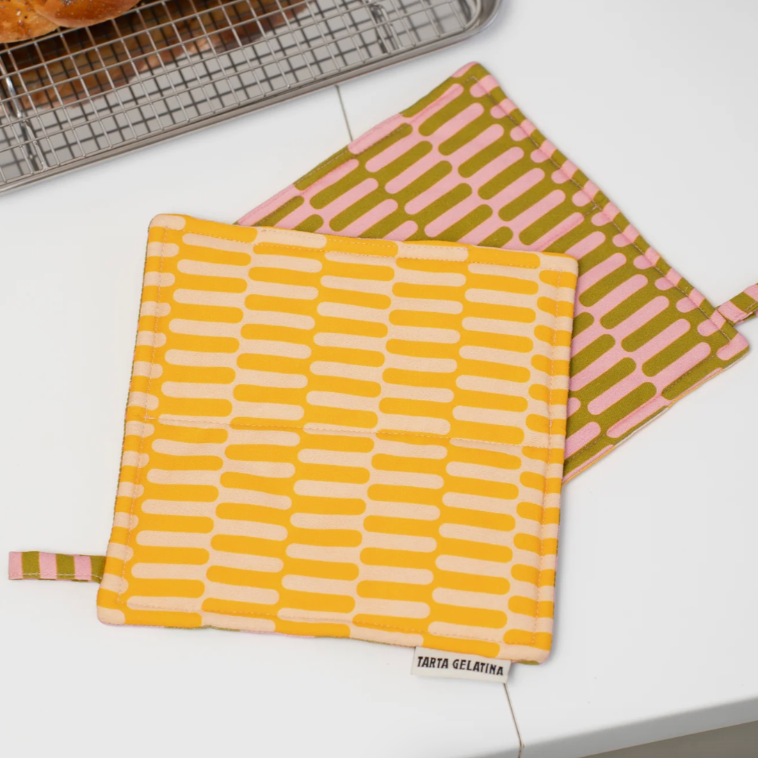 Pot Holder by Tarta Gelatina