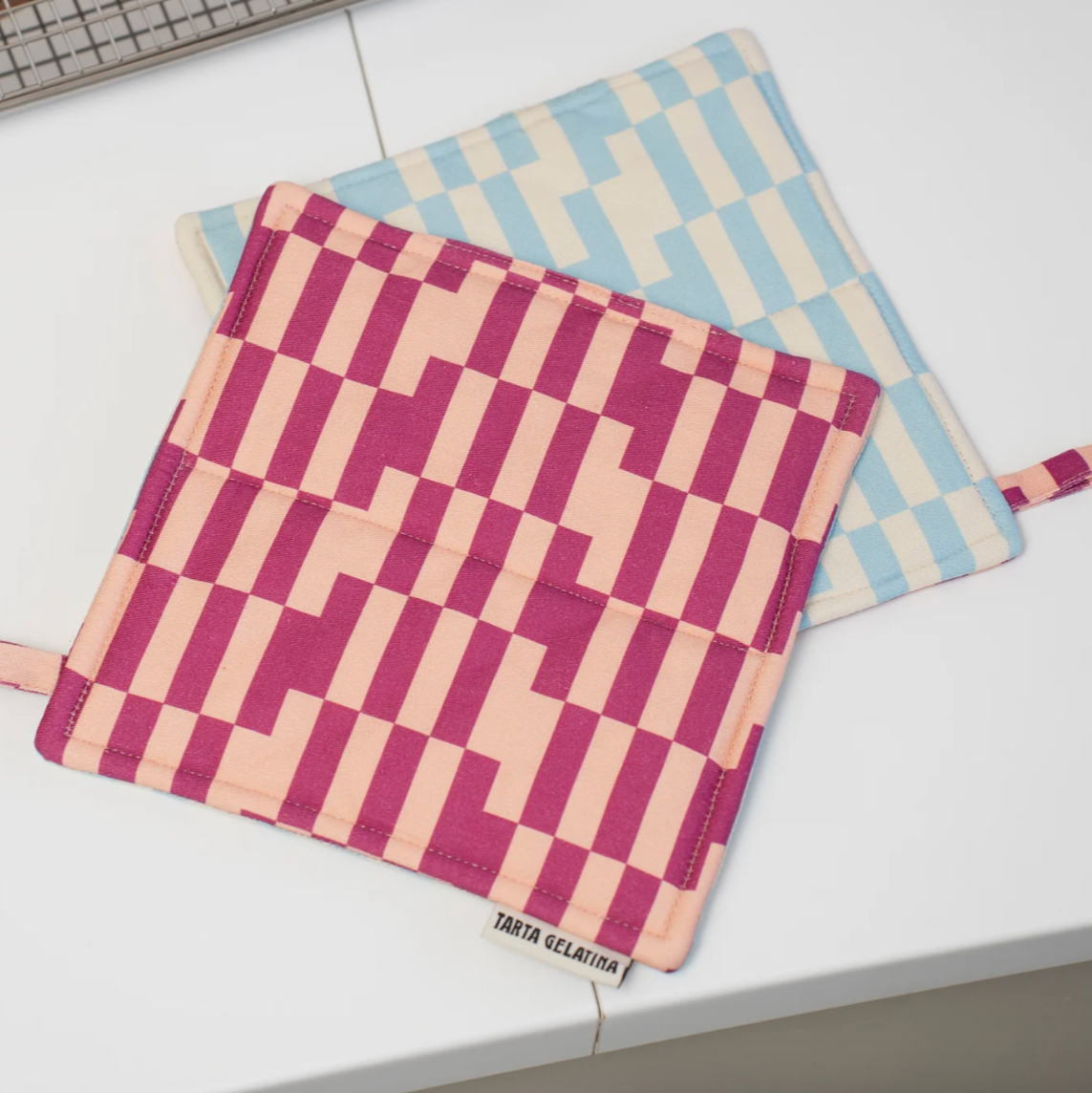 Pot Holder by Tarta Gelatina