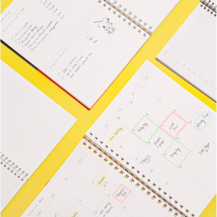 Daily / Weekly / Monthly Planner by Poketo