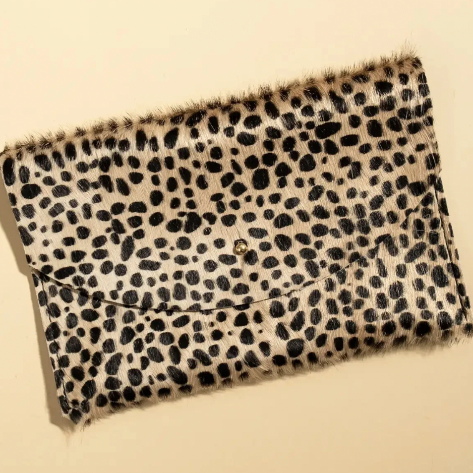 Leather Envelope Pouch by Primecut