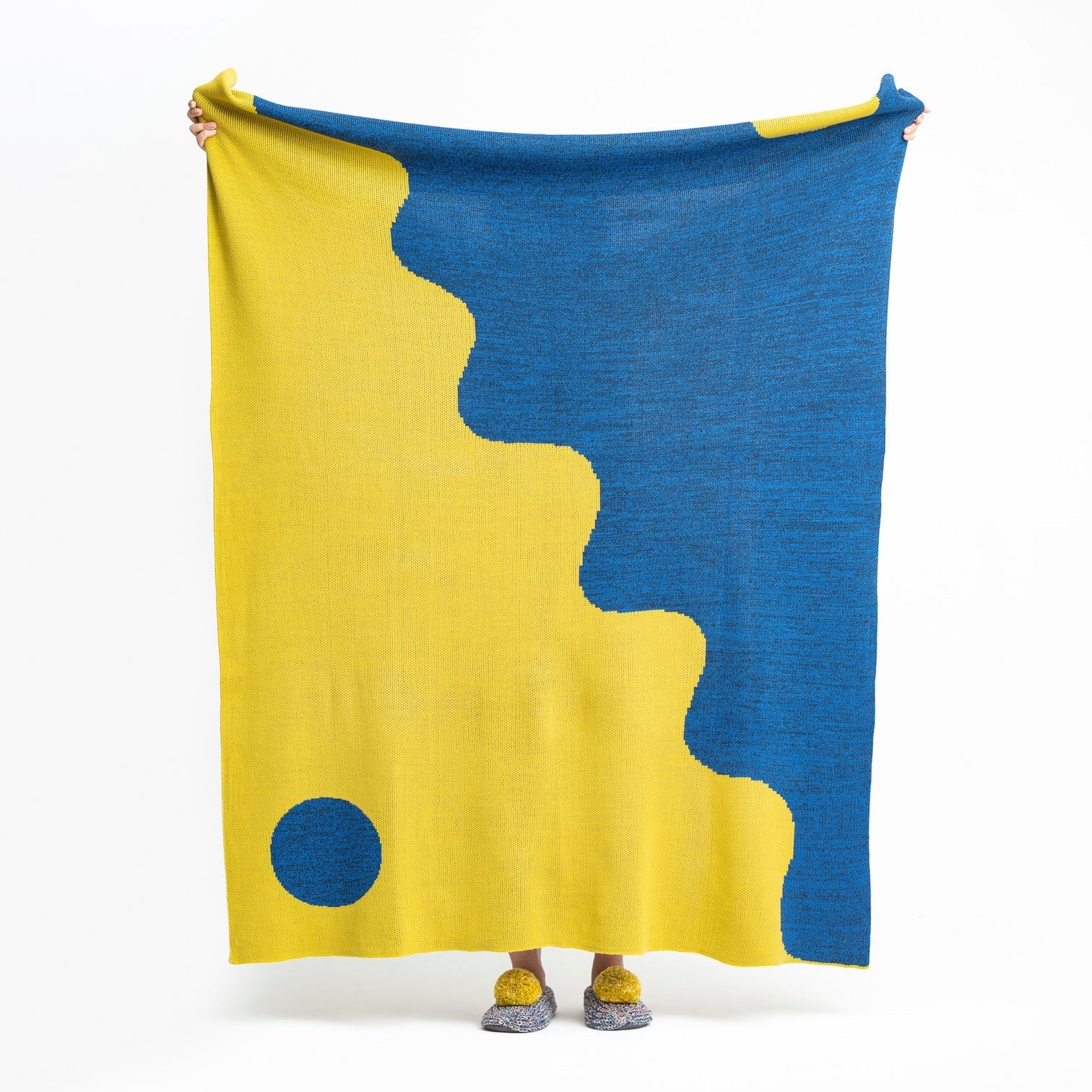 "Yin Yang Wave" Throw by Verloop Knits - 3 Colors Available