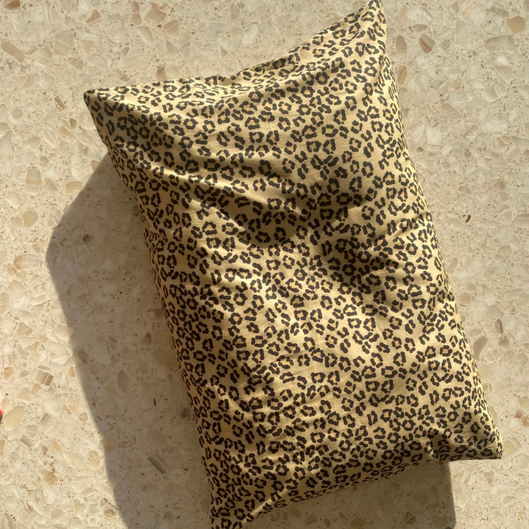 Beditorial Pillowcases: Set of 2